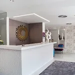 Genesis Szálloda 3*