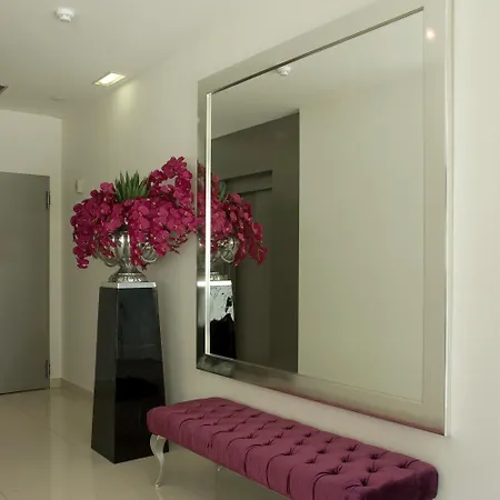 Genesis 3* פאטימה